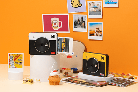 Photographs are resistant to water, sunlight, and fingerprints - Kodak Photo Printer