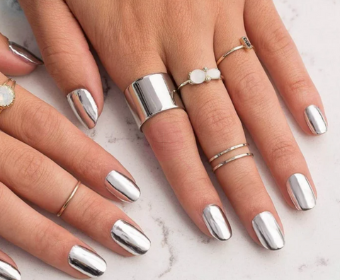 chrome nails picture