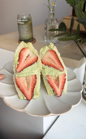 Matcha Strawberry Fruit Sando