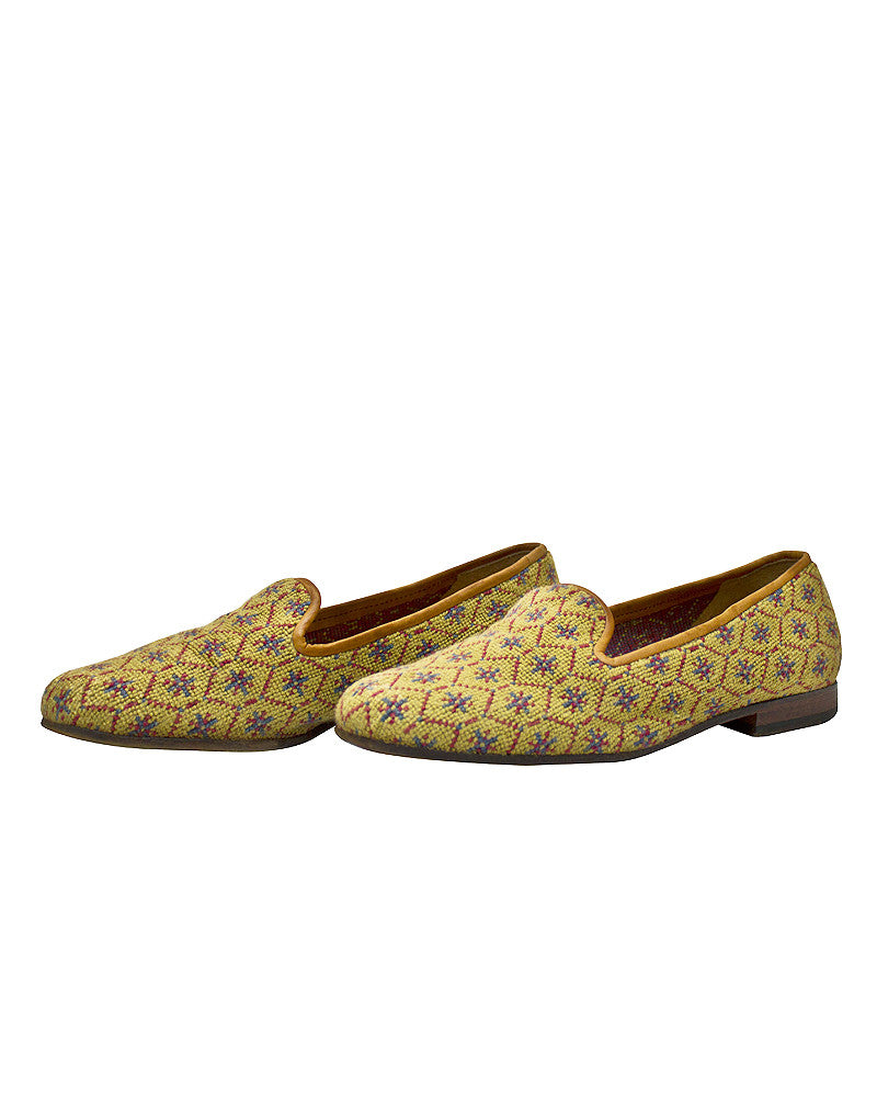 Honeycomb Pattern Needlepoint Slippers – Vintage Couture