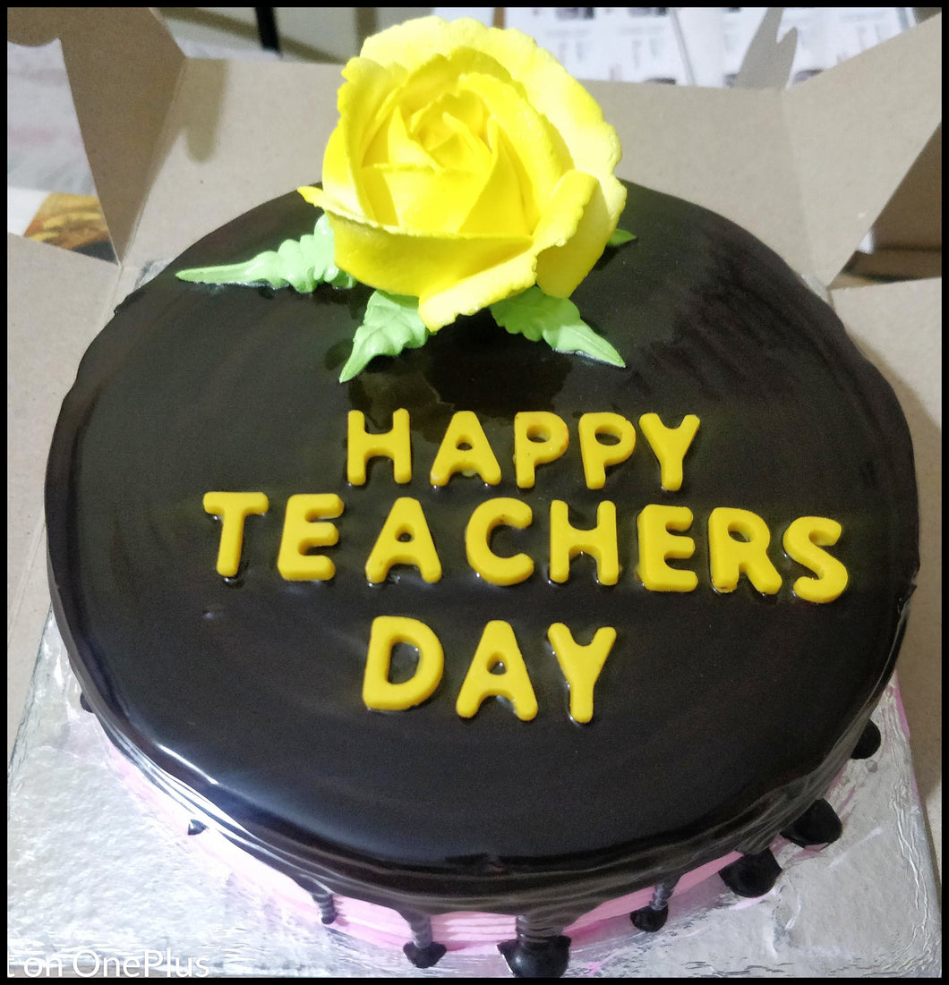 Happy Teachers day Chcolate Cake – Caketown Treats