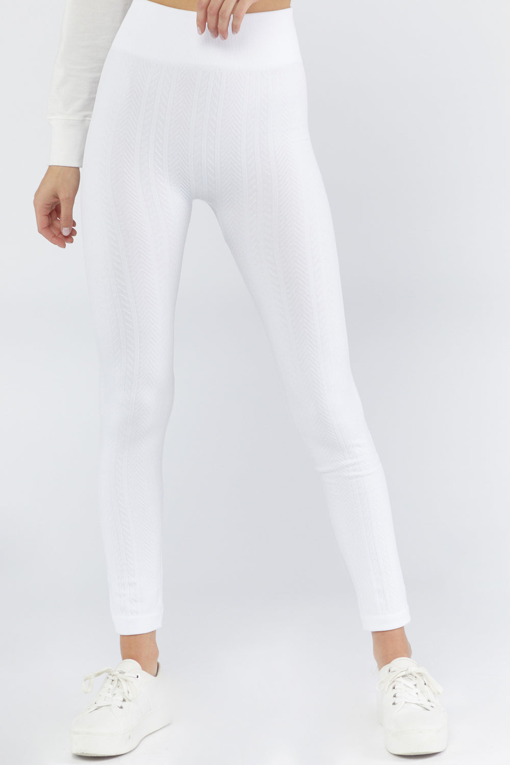 Seamless Cable Knit Legging White