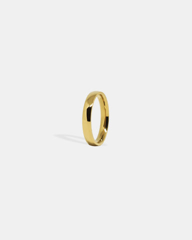 Curve Band Ring in Gold