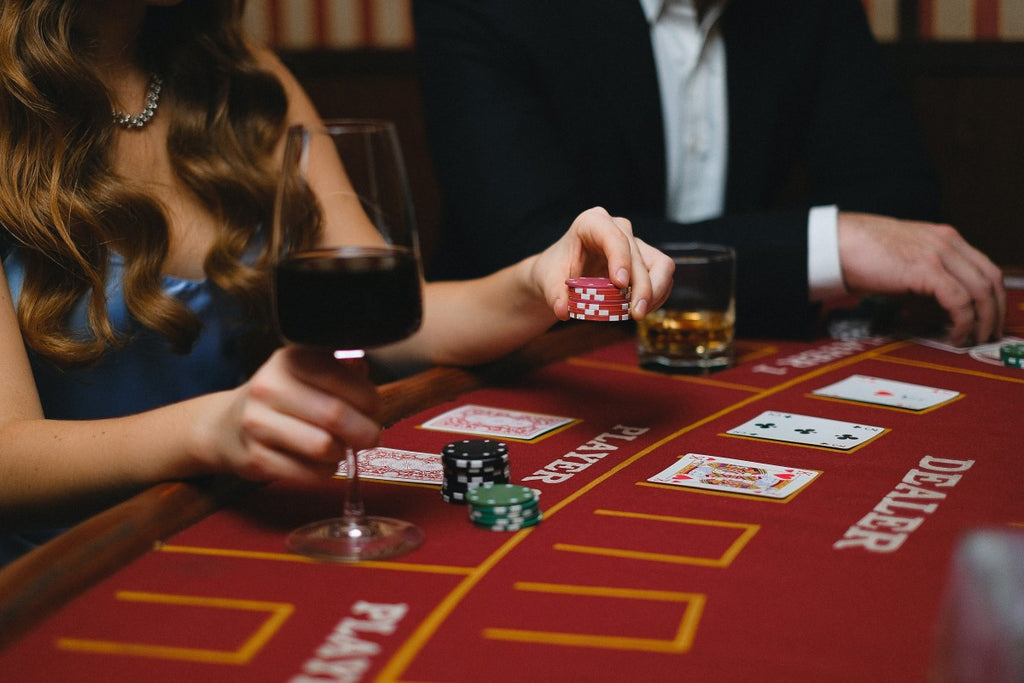 What To Wear To A Casino For Newbies - Hyperfavor