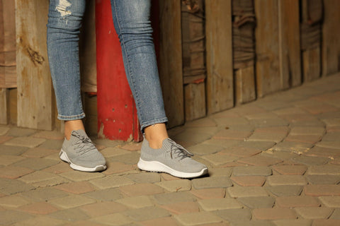 ladies sneakers