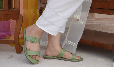 ladies chappals