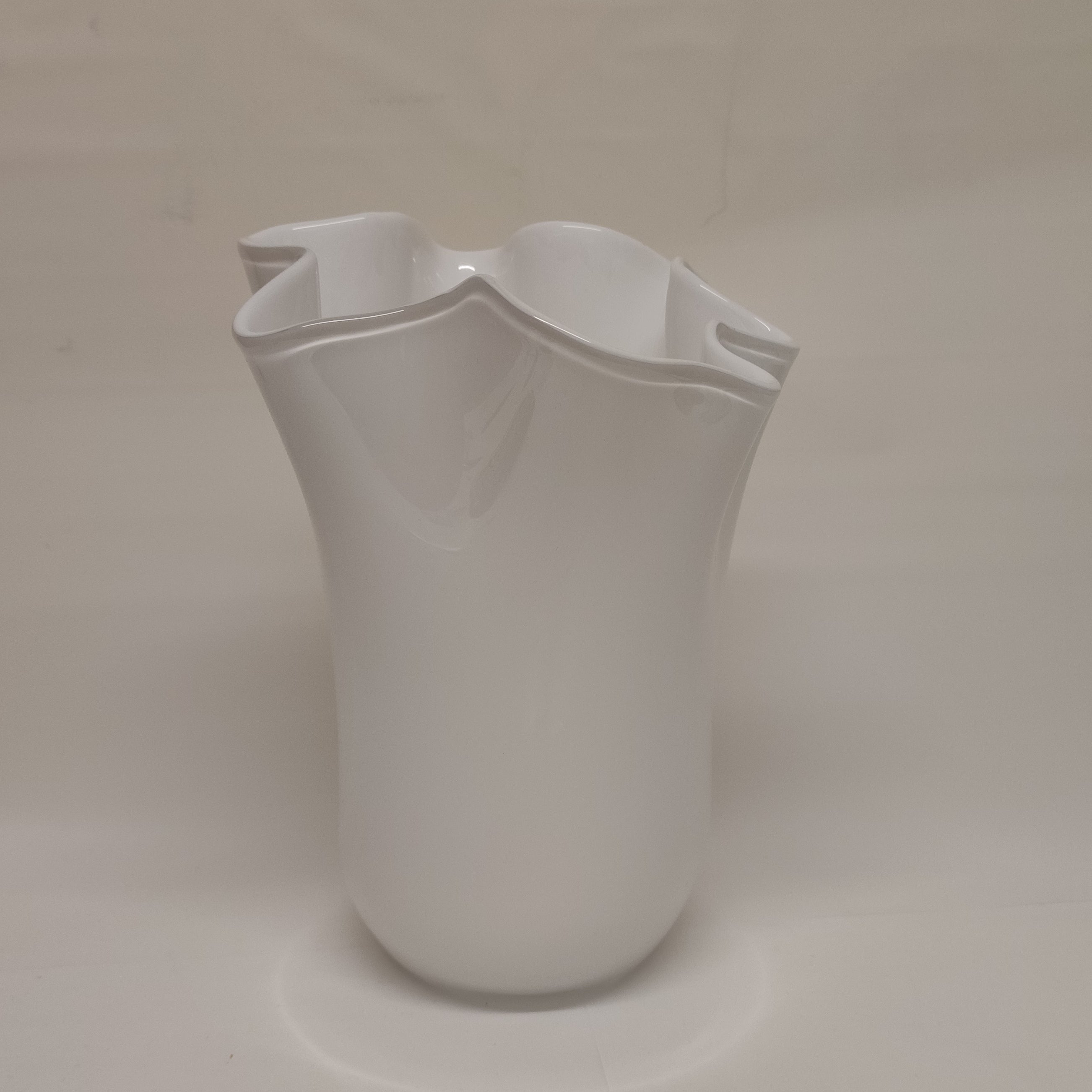 Hand Tied Vase – Badais International