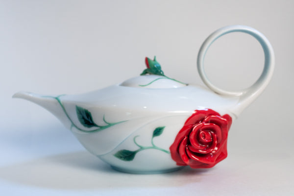 Frantz Sculpted Porcelain Teapot