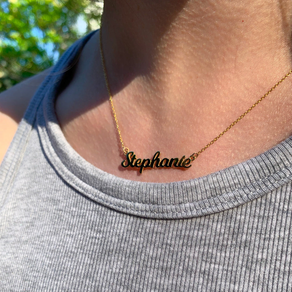 small gold dainty name necklace