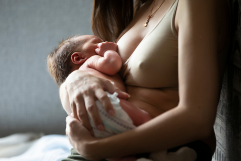 30 Things You Can Do While Breastfeeding or Pumping