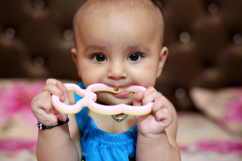 What Parents Need to Know About Teething and Diaper Rash
