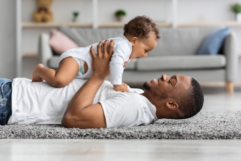 Ways For Dads To Bond With Their Newborn