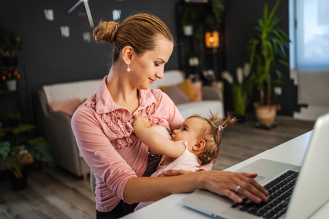 5 Ways Employers Can Make Breastfeeding Easier For Working Moms