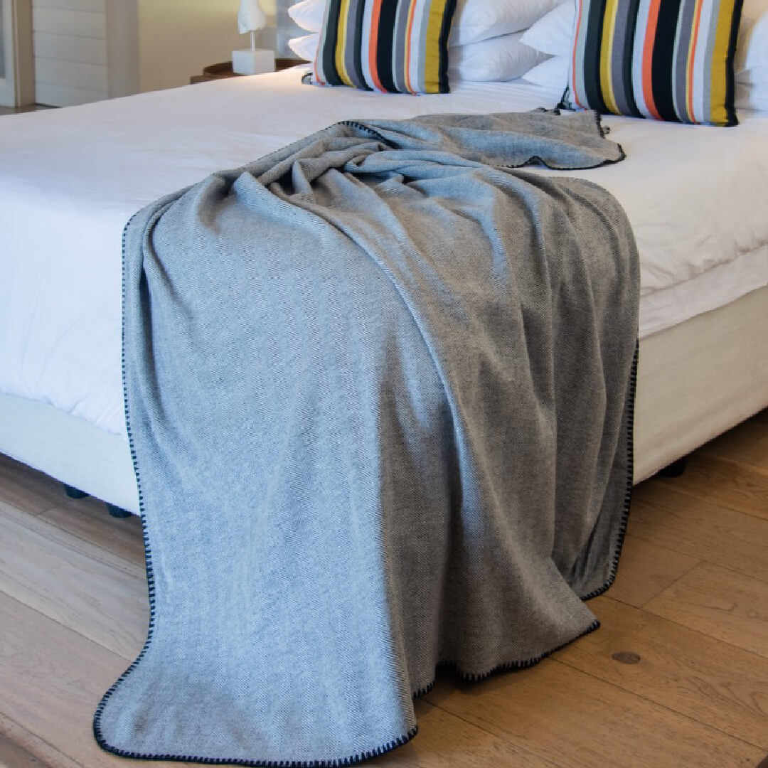 Super Soft Microfiber Blankets By Thula Tula