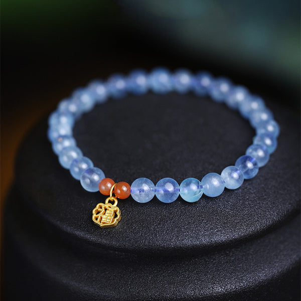 Deegnt focus on Agate, Emerald Jade stone, gemstone bracelet designs!
