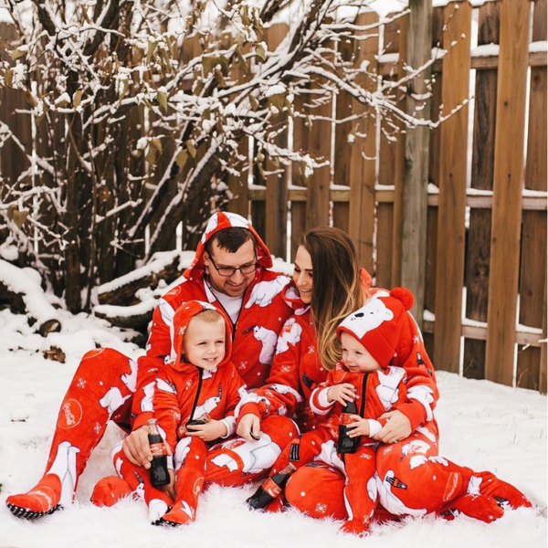 Secret Mom Hacks: Holiday Family Picture Ideas – 2x4 Nutrition