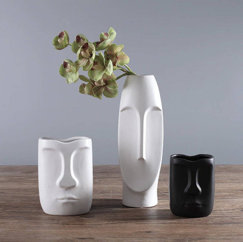 Abstract Black White Face Vase 04.jpg