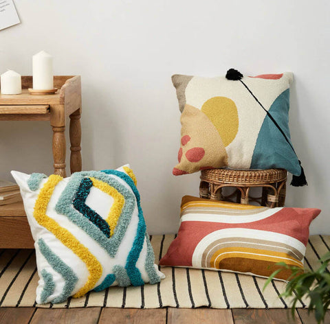 Color Block Tufted Pillow 01.jpg