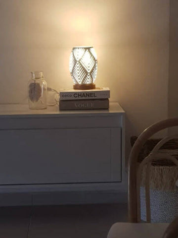 Rayna Decor Table Lamp 02.jpg