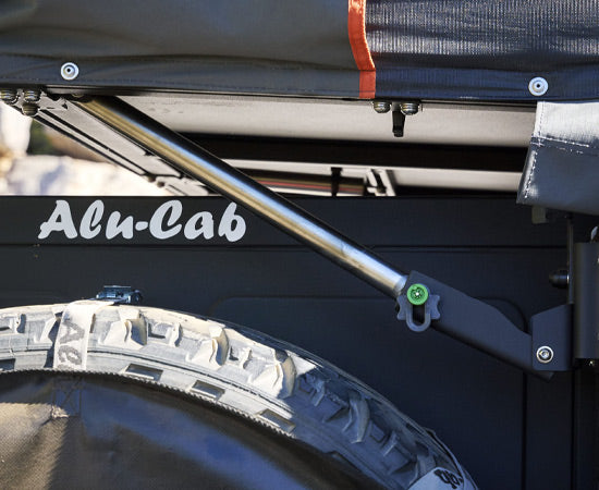 compact-camper-support-poles.jpg__PID:c50891b2-2880-4645-b7a0-85017498cde6