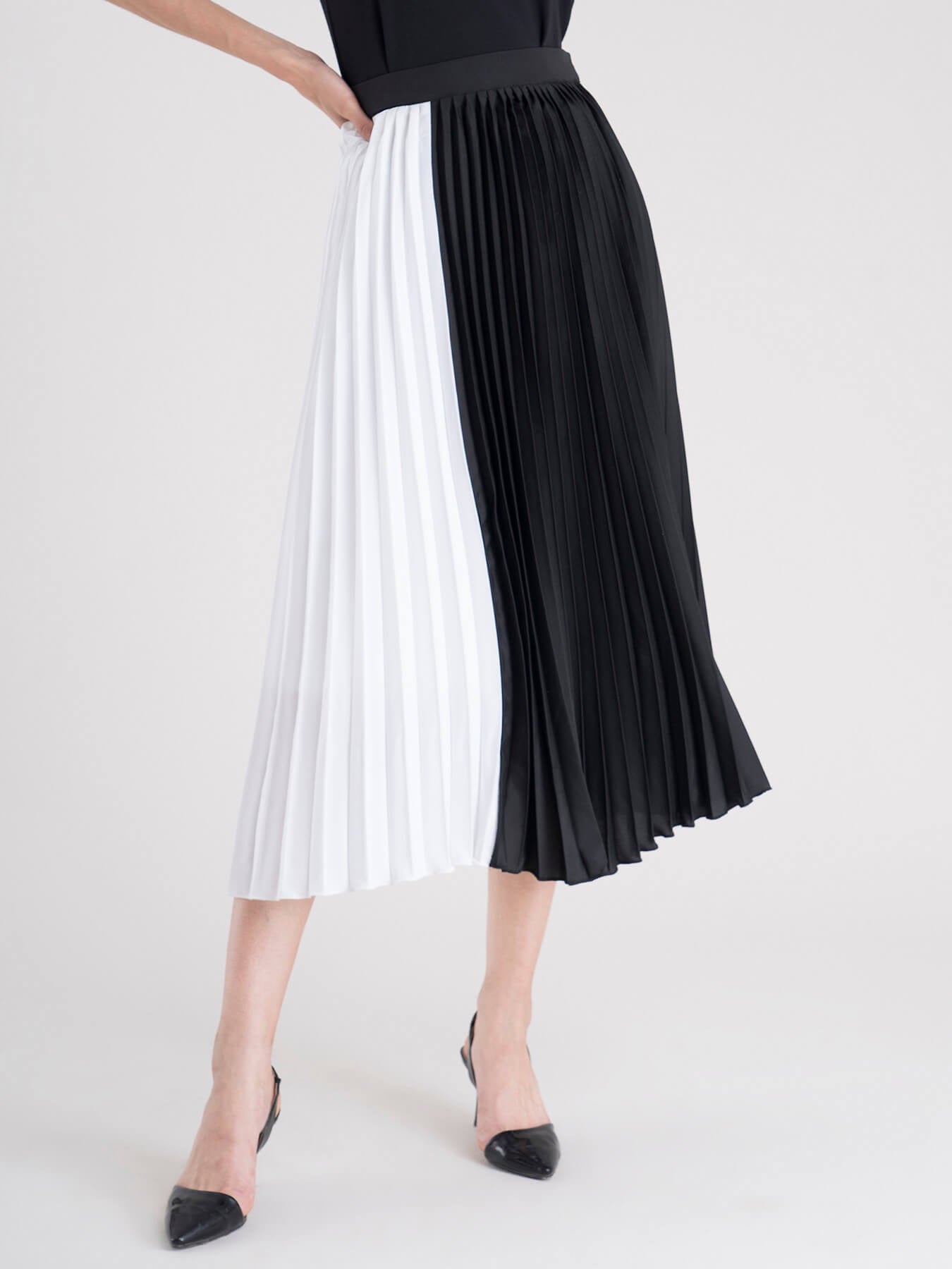 Color Block Pleated Skirt 