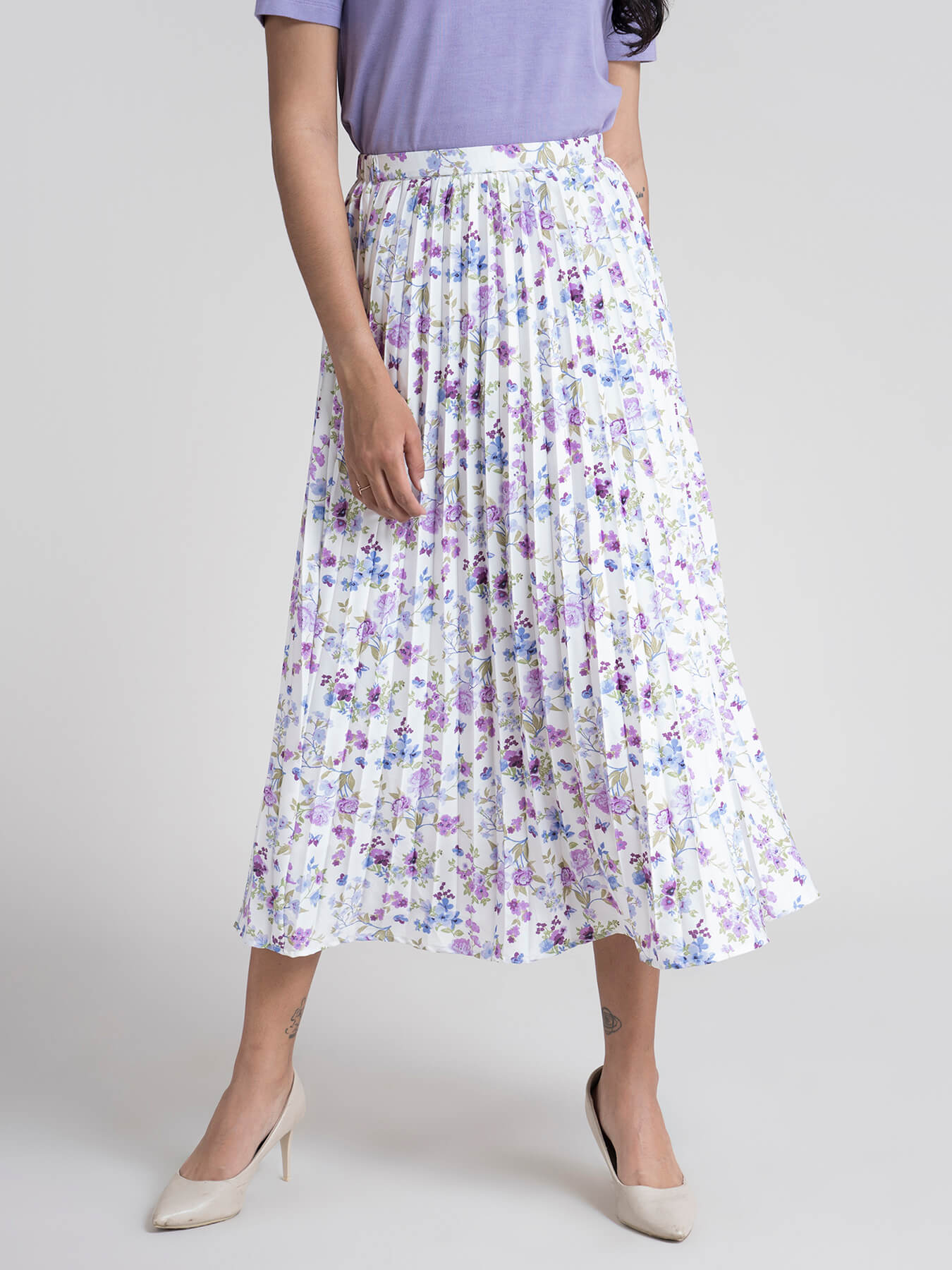 Buy Lilac Pleated Flared Floral Midi Skirt Online | FableStreet