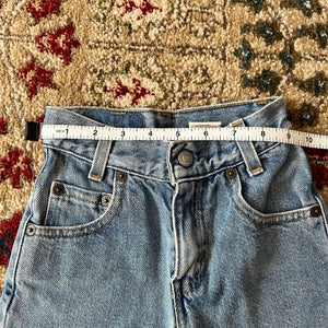 Vintage Levi's 550 Relaxed Fit Regular Blue Jean Shorts 3T – andescloset91