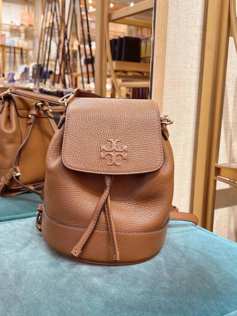 トリーバーチ THEA MINI BACKPACK-