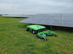 Vector maairobot voor zonneparken