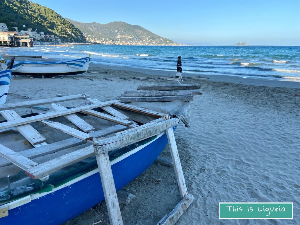 Laigueglia più bella spiaggia di sabbia Liguria best sandy beach Ligurien plage sable