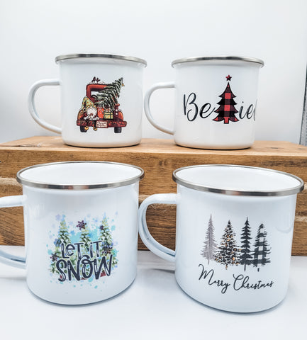 camp mug candles, christmas theme