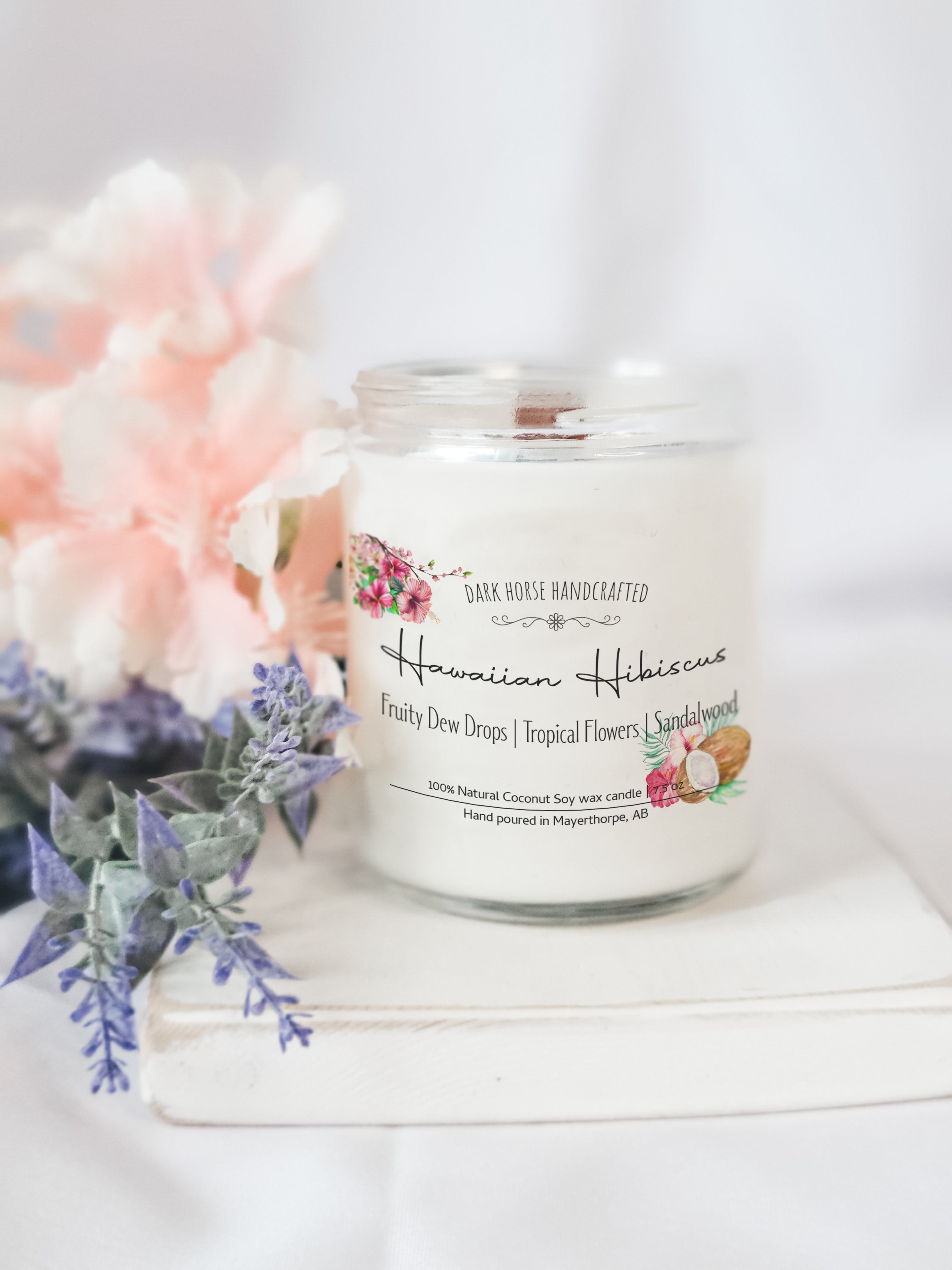 image for Hawaiian Hibiscus - Scented Soy Candle