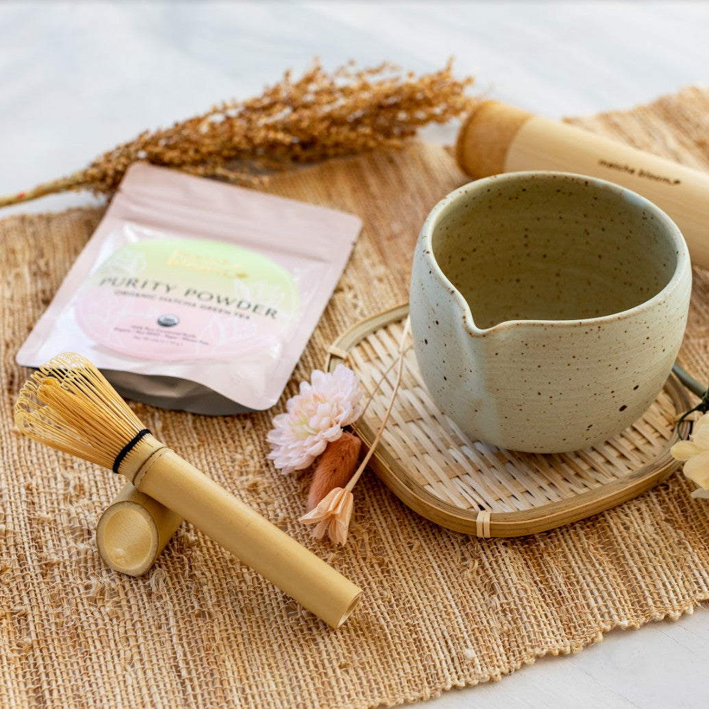 Ceramic Matcha Bowl, Speckled Light Pink, Bowl With Spout, Matcha