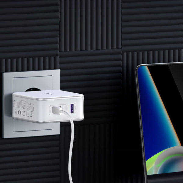 Ladegerät Ugreen Nexode CD289 GaN 140W, 2x USB-C / 1x USB-A, QC/PD/PPS, Weiß