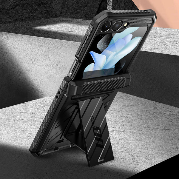 Schutzhülle Supcase UB Pro BackSP für Galaxy Z Flip5, Schwarz