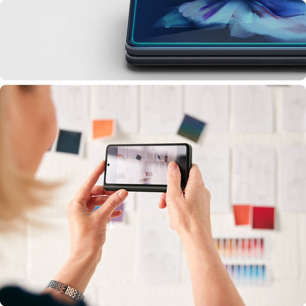 Spigen gehärtetes Glas.tR Slim FC + Hinge Film für Galaxy Z Fold 3 5G - kompatibel mit Hülle, schwarzer Rahmen