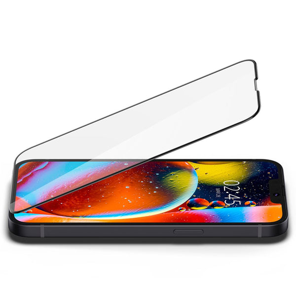 Spigen gehärtetes Glas.tR Slim FC für iPhone 13 / 13 Pro - kompatibel mit Hülle, schwarzer Rahmen
