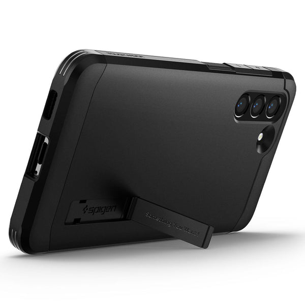 Schutzhülle Spigen Tough Armor für Galaxy S21 FE, Schwarz