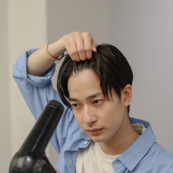 hair flow center part_styling point 1