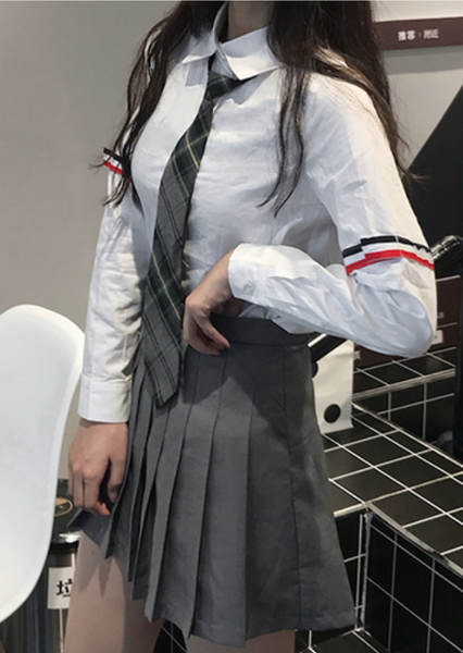 ダークグレーのブレザー４点セット Jk Jc 制服 Magnolia School