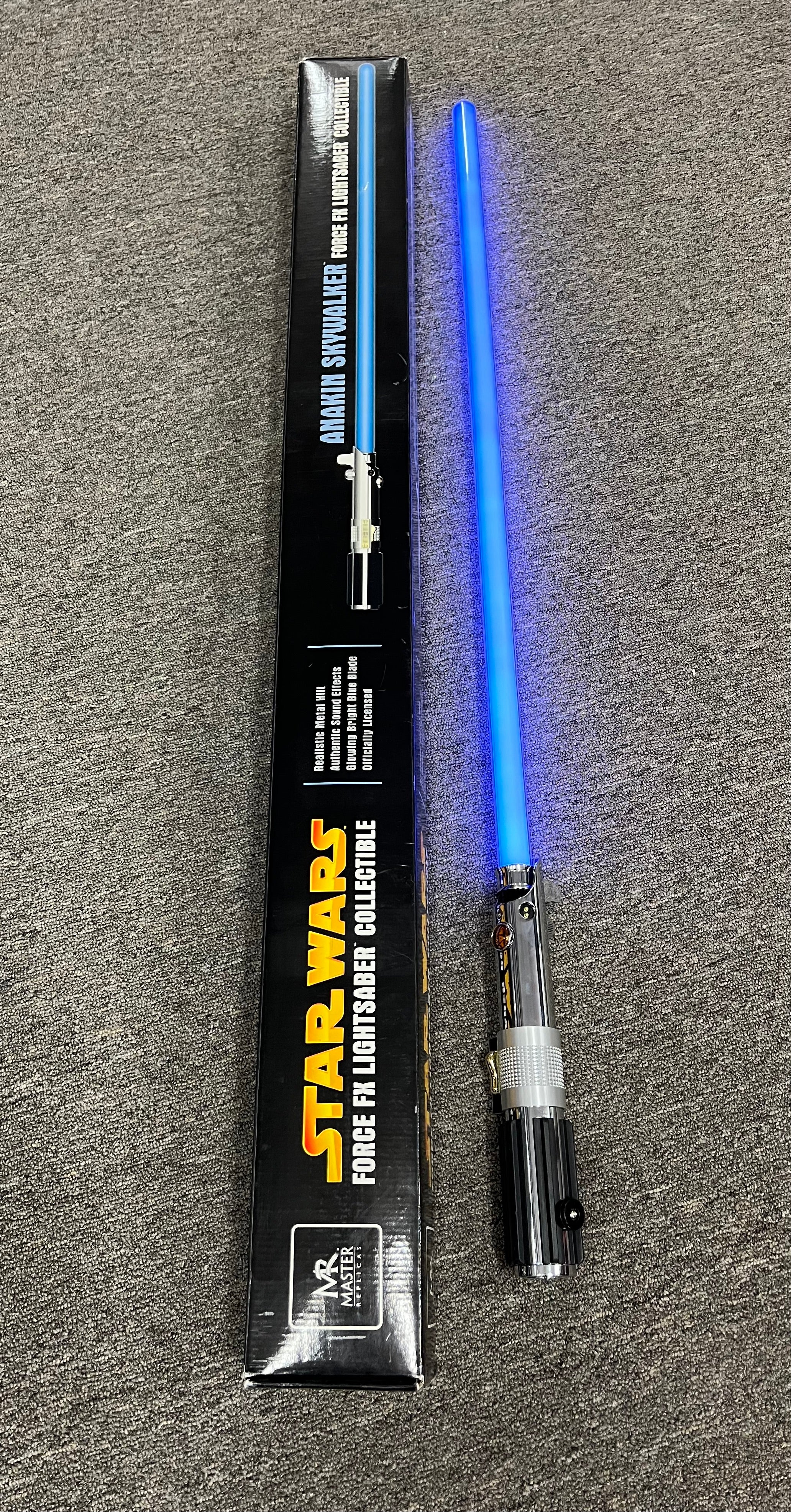 master replicas force fx luke skywalker lightsaber