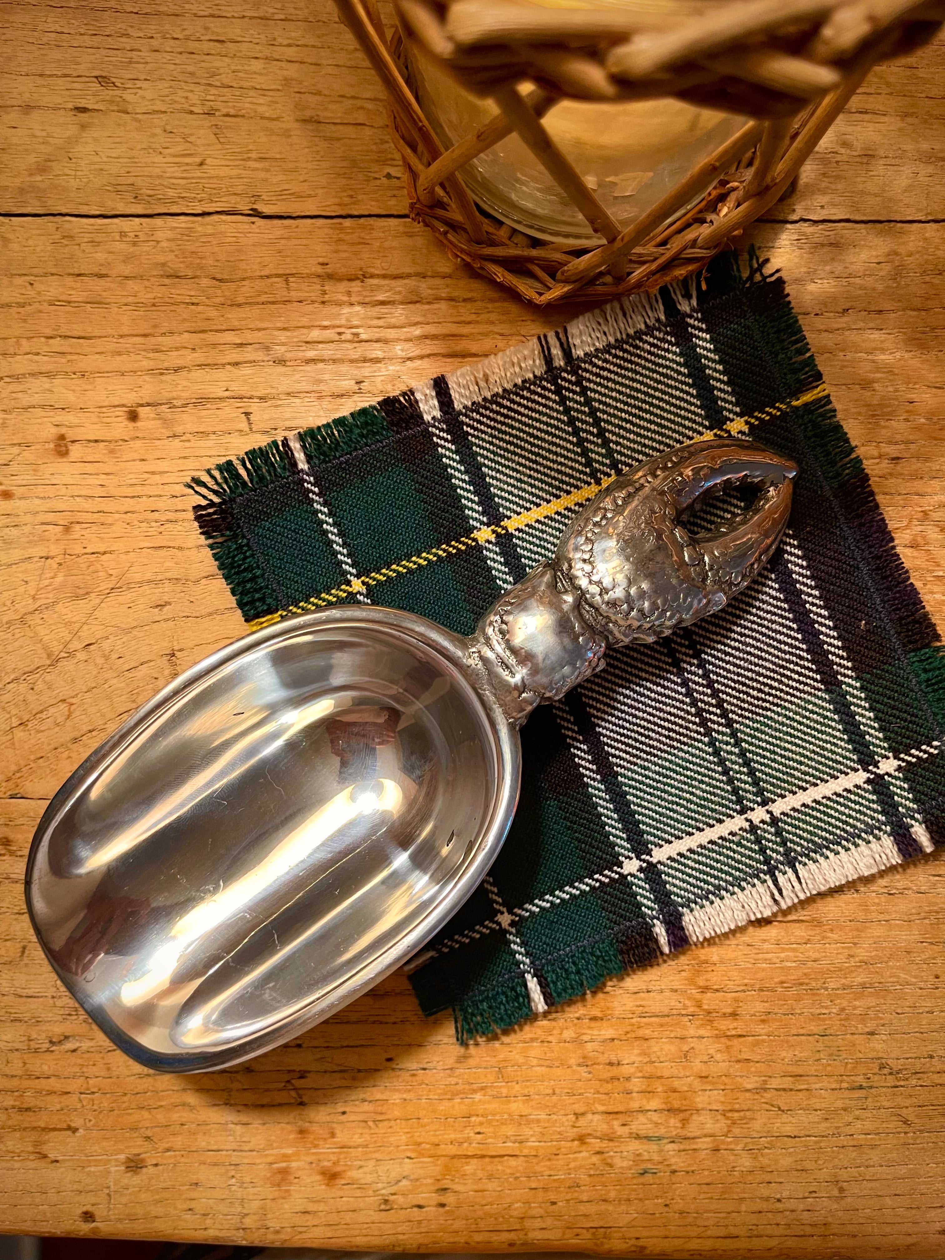 Crab Ice Scoop