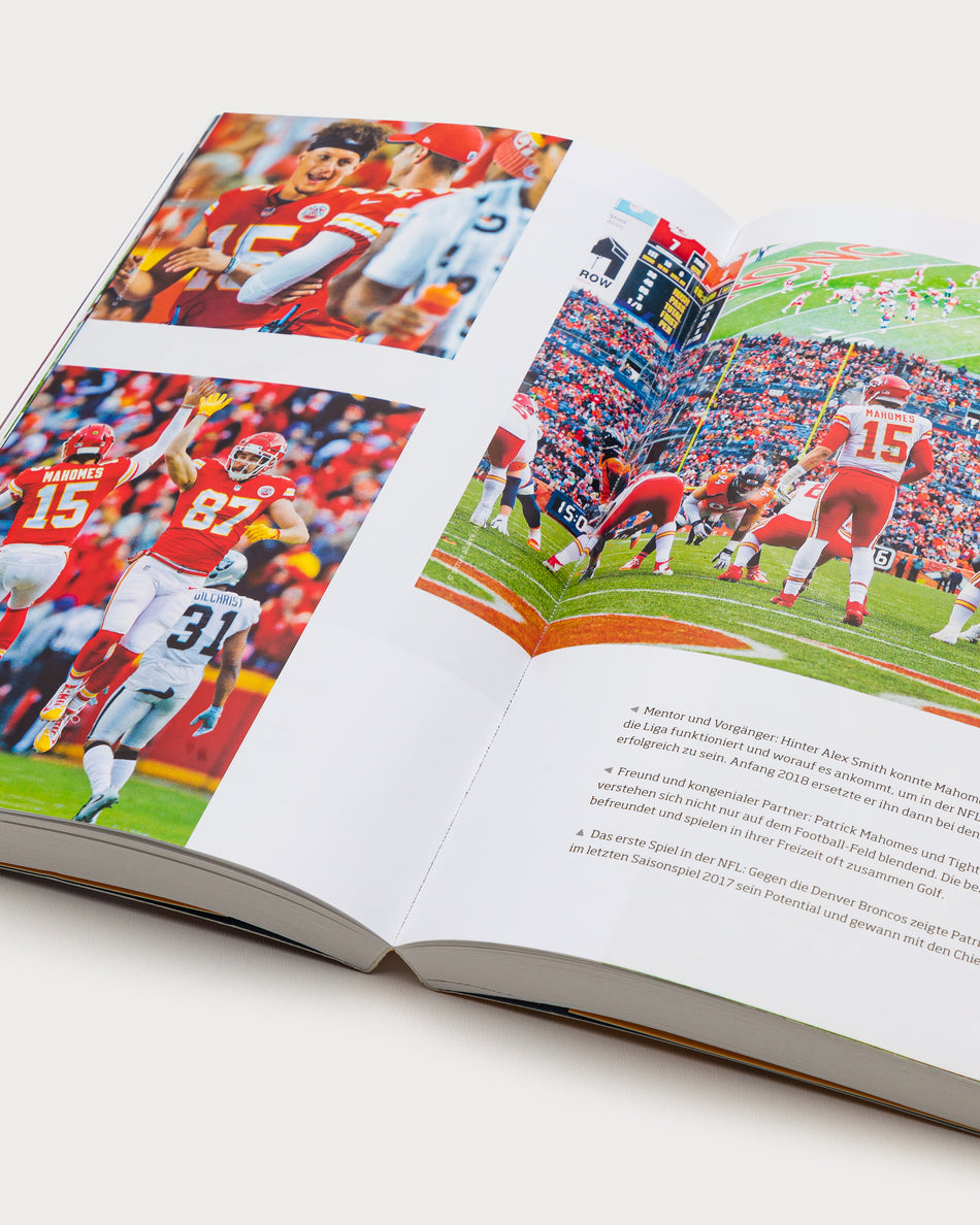 TPG – NFL – Daniel Jensen, Alex von Kuczkowski – Patrick Mahomes Book