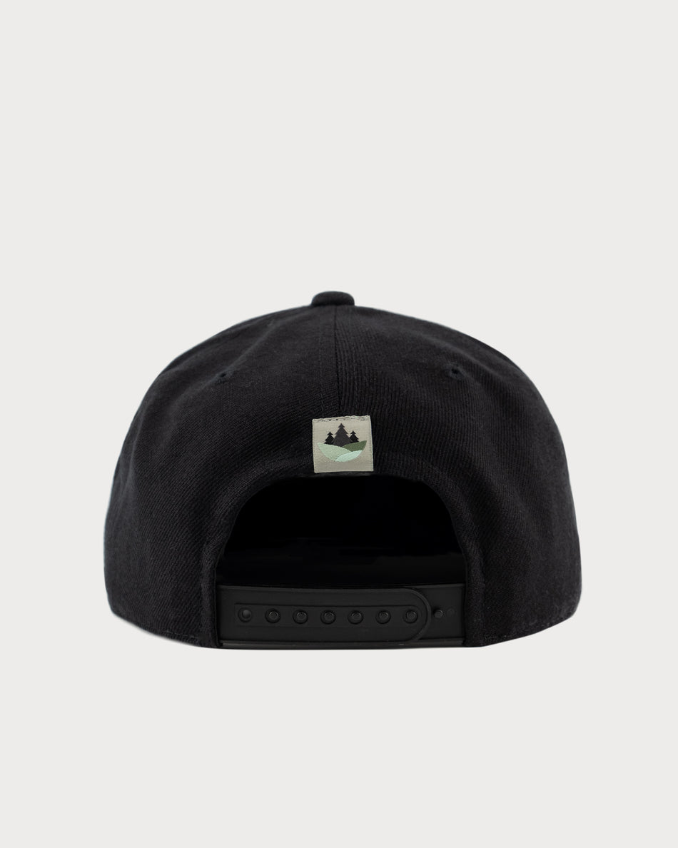 L&L – Freiburg FR Monogram – '92 Snapback black