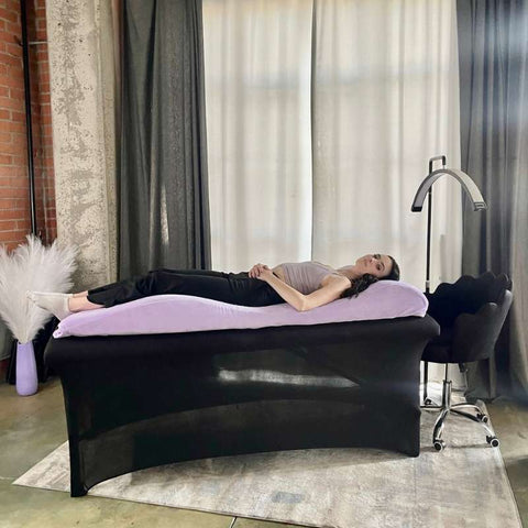 https://cdn.shopify.com/s/files/1/0487/7090/8325/files/Eyelash_Extensions_Lash_Bed_VS_Reclining_Chair_480x480.jpg?v=1675307260