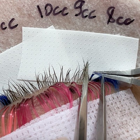 First steps in eyelash extensions