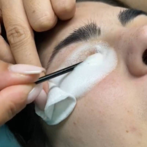 How to clean lash extensions?