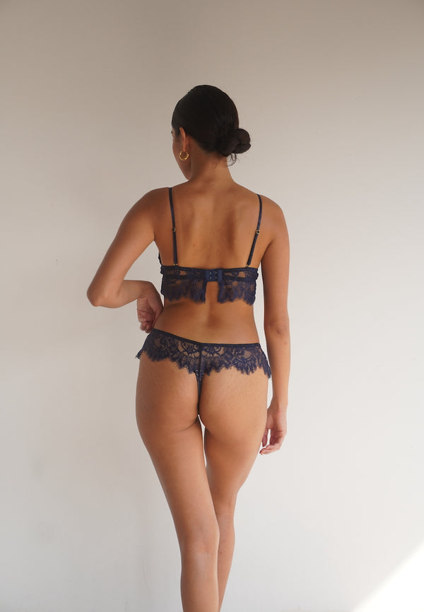 Lovestruck Lace Thong Knickers in Black