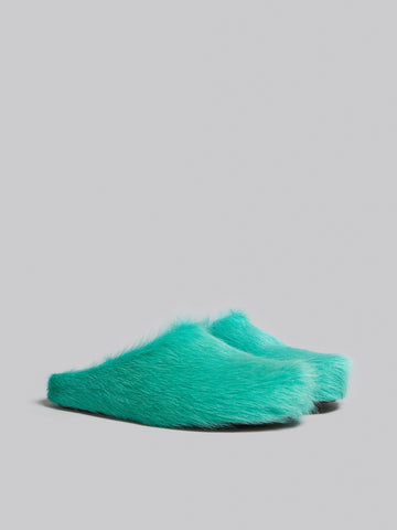 Marni 'Long Calf Hair Fussbett Sabot' – Green