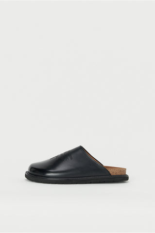 Hender Scheme 'Comfy Cheak Mule' – Black